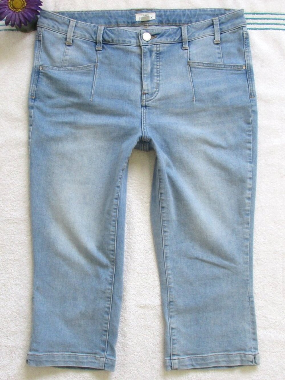 MAURICES Jeans Size 16W EVERFLEX High Rise Capri Denim